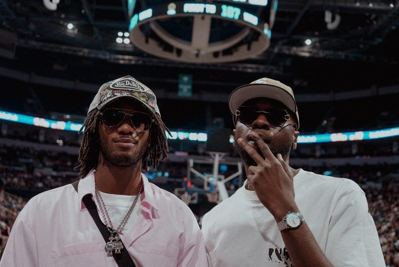 Founding members posed courtside, Canada Life Centre